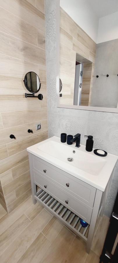 Central Apartments Astoria 2 Gdansk Ngoại thất bức ảnh